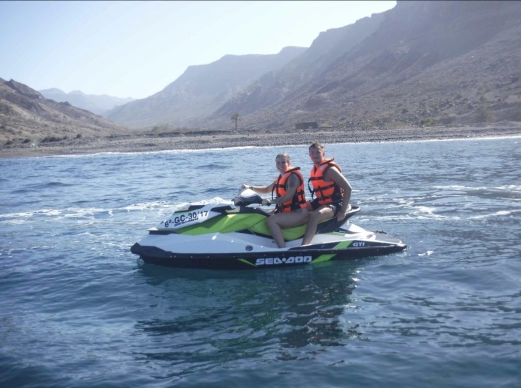 jet ski 7