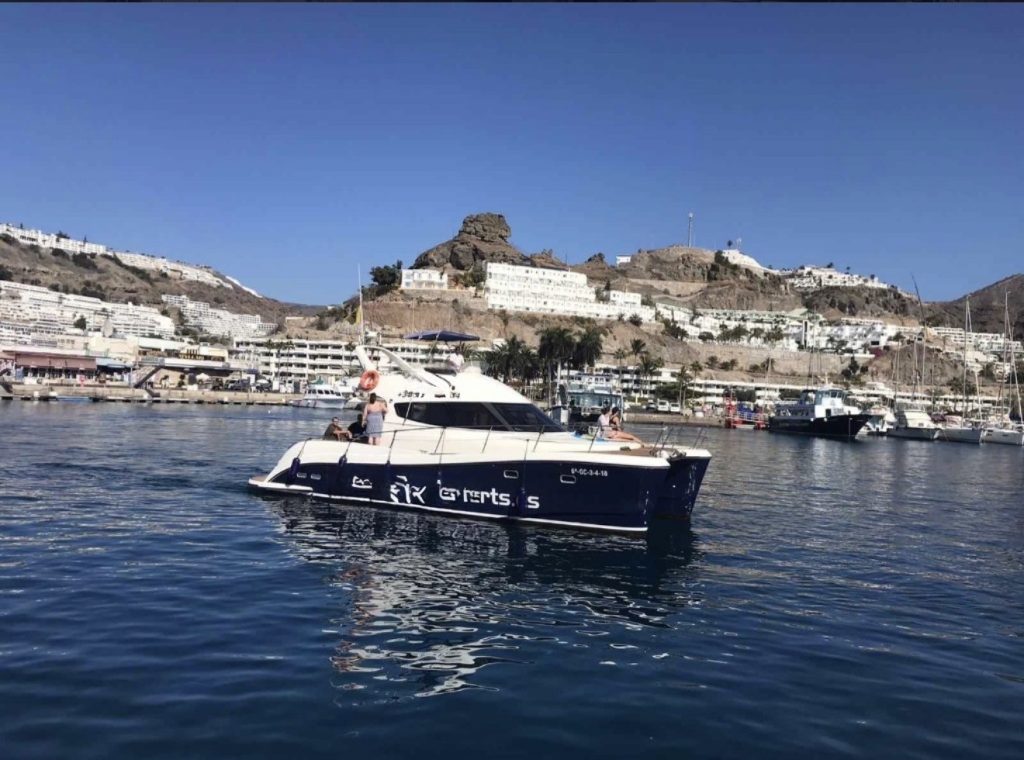 private yacht